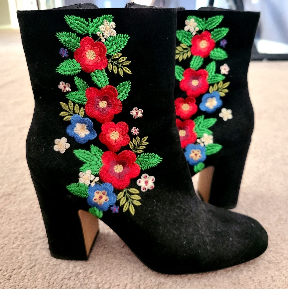 Black suede embroidered heel booties